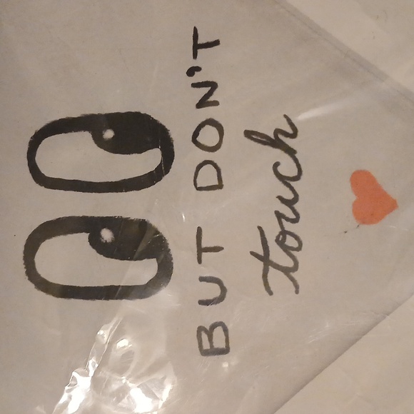 Pet bandana Look but dont touch visual communication Black White Red NWT - Picture 4 of 5